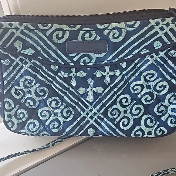 COPY - Vera Bradley crossbody purse NWOT - Picture 3 of 6